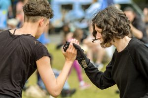 Jenn Kirby and Isabella Oberländer. Image credit Marcin Lewandowski.
